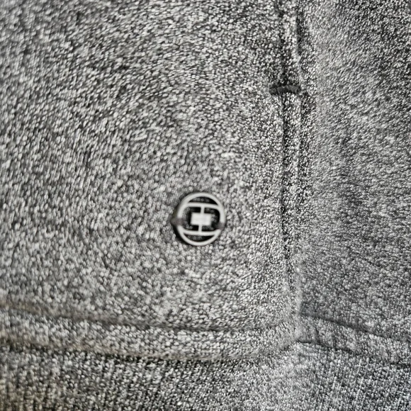 OGIO ENDURANCE Hoodie With John deere Logos - Picture 4 of 9